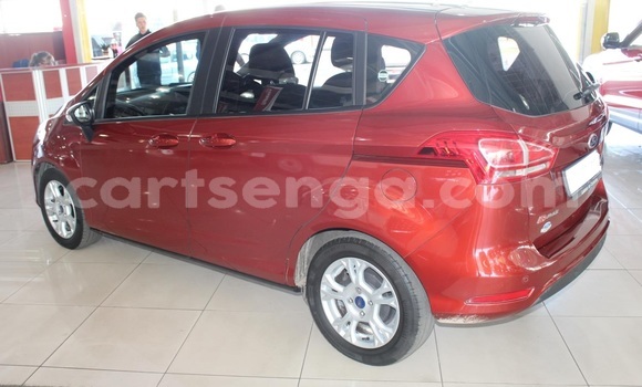 Acheter Occasion Voiture Ford B-MAX Rouge à Ezulwini, Hhohho Acheter Occasion Voiture Ford B-MAX Rouge à Ezulwini, Hhohho