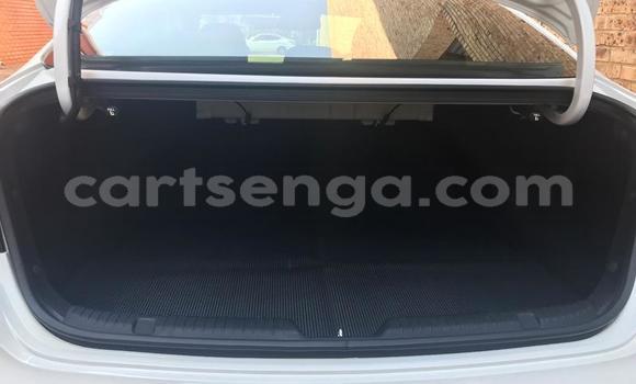 Acheter Occasion Voiture Kia Cerato Blanc à Big Bend, Lubombo District Acheter Occasion Voiture Kia Cerato Blanc à Big Bend, Lubombo District