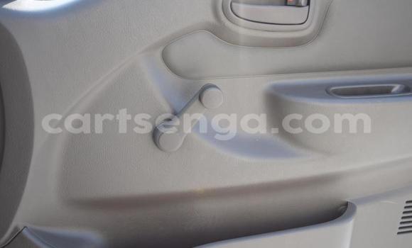 Buy Used Hyundai H200 White Car in Ezulwini in Hhohho Buy Used Hyundai H200 White Car in Ezulwini in Hhohho