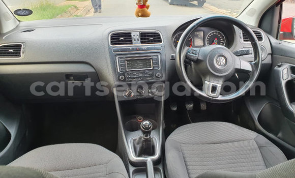 Nunua Ilio tumika Volkswagen Polo Red Gari ndani ya Hlatikulu nchini Wilaya ya Shiselweni Nunua Ilio tumika Volkswagen Polo Red Gari ndani ya Hlatikulu nchini Wilaya ya Shiselweni