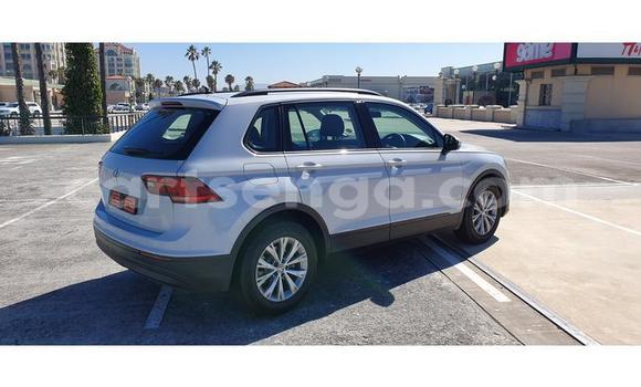 Nunua Ilio tumika Volkswagen Tiguan White Gari ndani ya Manzini nchini Manzini Nunua Ilio tumika Volkswagen Tiguan White Gari ndani ya Manzini nchini Manzini