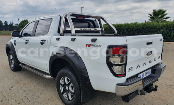 Nunua Ilio tumika Ford Ranger White Gari ndani ya Ezulwini nchini Hhohho Nunua Ilio tumika Ford Ranger White Gari ndani ya Ezulwini nchini Hhohho