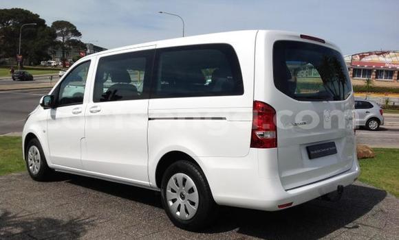 Acheter Occasion Voiture Mercedes‒Benz Vito Blanc à Ezulwini, Hhohho Acheter Occasion Voiture Mercedes‒Benz Vito Blanc à Ezulwini, Hhohho