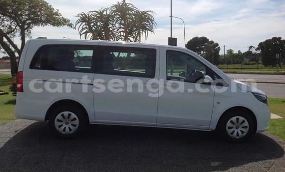 Acheter Occasion Voiture Mercedes‒Benz Vito Blanc à Ezulwini, Hhohho Acheter Occasion Voiture Mercedes‒Benz Vito Blanc à Ezulwini, Hhohho