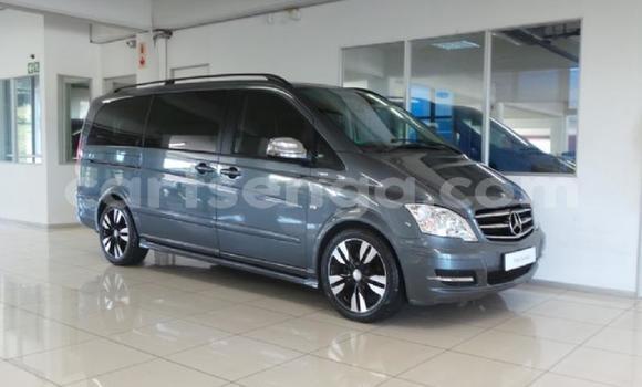 Buy Used Mercedes Viano Blue Car in Ezulwini in Hhohho