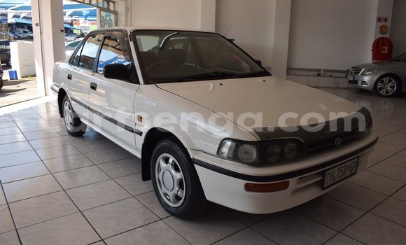 Acheter Occasion Voiture Toyota Corolla Blanc à Ezulwini, Hhohho Acheter Occasion Voiture Toyota Corolla Blanc à Ezulwini, Hhohho