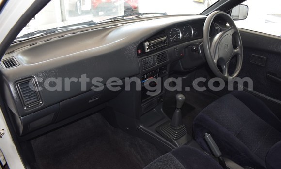 Acheter Occasion Voiture Toyota Corolla Blanc à Ezulwini, Hhohho Acheter Occasion Voiture Toyota Corolla Blanc à Ezulwini, Hhohho