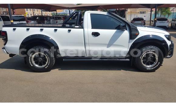 Acheter Occasion Voiture Ford Ranger Blanc à Ezulwini, Hhohho Acheter Occasion Voiture Ford Ranger Blanc à Ezulwini, Hhohho