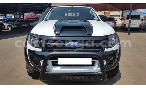Acheter Occasion Voiture Ford Ranger Blanc à Ezulwini, Hhohho Acheter Occasion Voiture Ford Ranger Blanc à Ezulwini, Hhohho