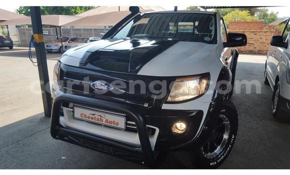 Acheter Occasion Voiture Ford Ranger Blanc à Ezulwini, Hhohho Acheter Occasion Voiture Ford Ranger Blanc à Ezulwini, Hhohho