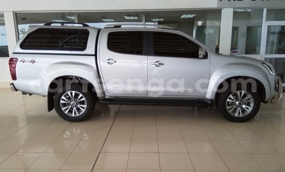Acheter Occasion Voiture Isuzu KB Gris à Ezulwini, Hhohho Acheter Occasion Voiture Isuzu KB Gris à Ezulwini, Hhohho
