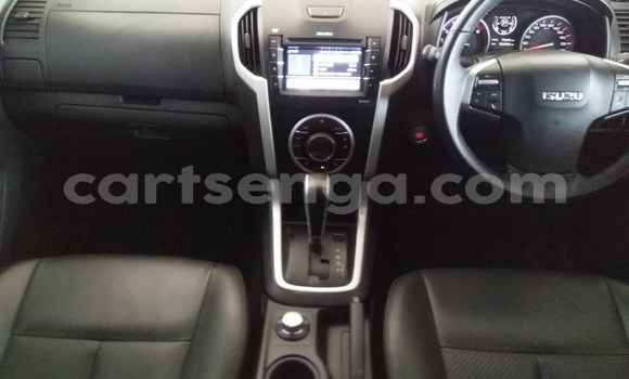 Acheter Occasion Voiture Isuzu KB Gris à Ezulwini, Hhohho Acheter Occasion Voiture Isuzu KB Gris à Ezulwini, Hhohho