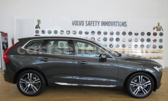 Nunua Ilio tumika Volvo XC60 Black Gari ndani ya Mbabane nchini Manzini Nunua Ilio tumika Volvo XC60 Black Gari ndani ya Mbabane nchini Manzini