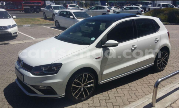 Nunua Ilio tumika Volkswagen Polo GTI White Gari ndani ya Bulembu nchini Hhohho Nunua Ilio tumika Volkswagen Polo GTI White Gari ndani ya Bulembu nchini Hhohho