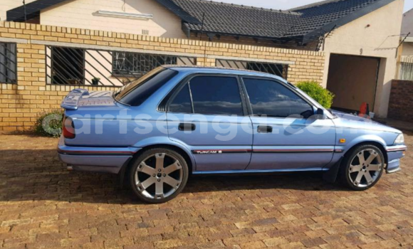 Acheter Occasion Voiture Toyota Corolla Bleu à Bulembu, Hhohho Acheter Occasion Voiture Toyota Corolla Bleu à Bulembu, Hhohho