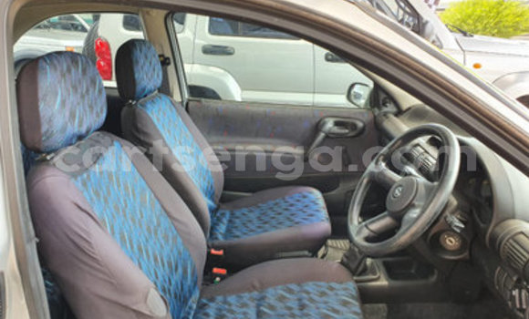 Acheter Occasion Voiture Opel Corsa Gris à Hluti, Shiselweni District Acheter Occasion Voiture Opel Corsa Gris à Hluti, Shiselweni District