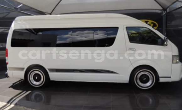 Acheter Occasion Voiture Toyota Hiace Blanc à Bulembu, Hhohho Acheter Occasion Voiture Toyota Hiace Blanc à Bulembu, Hhohho