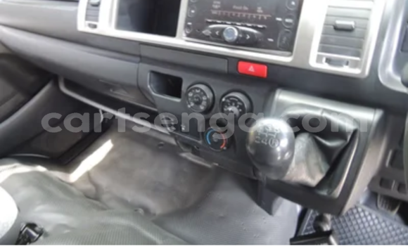 Acheter Occasion Voiture Toyota Hiace Blanc à Bulembu, Hhohho Acheter Occasion Voiture Toyota Hiace Blanc à Bulembu, Hhohho
