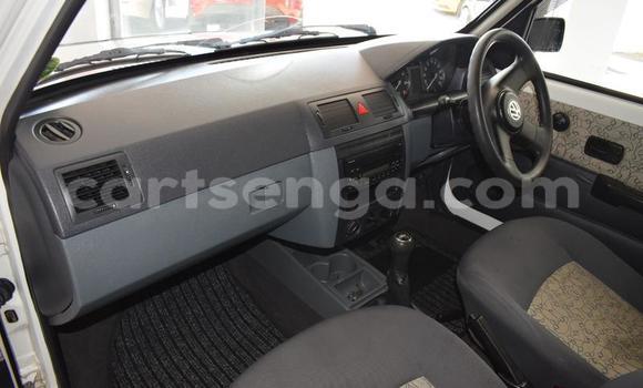 Buy Used Volkswagen Golf White Car in Ezulwini in Hhohho Buy Used Volkswagen Golf White Car in Ezulwini in Hhohho