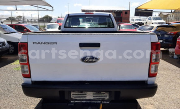 Acheter Occasion Voiture Ford Ranger Blanc à Ezulwini, Hhohho Acheter Occasion Voiture Ford Ranger Blanc à Ezulwini, Hhohho