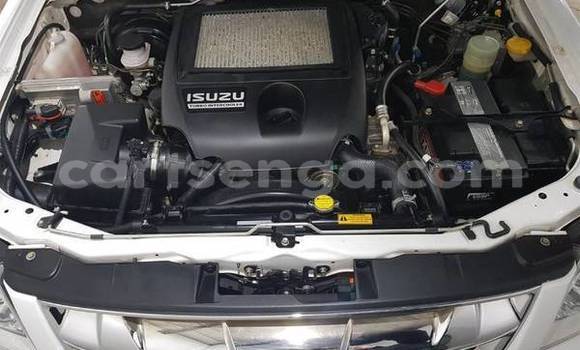 Acheter Occasion Voiture Isuzu KB Blanc à Ezulwini, Hhohho Acheter Occasion Voiture Isuzu KB Blanc à Ezulwini, Hhohho
