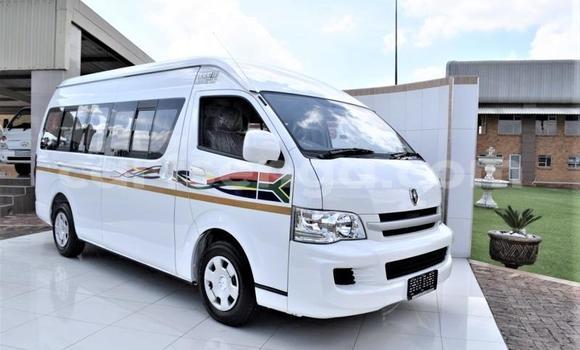 Acheter Occasion Voiture Jinbei Haise Blanc à Ezulwini, Hhohho Acheter Occasion Voiture Jinbei Haise Blanc à Ezulwini, Hhohho