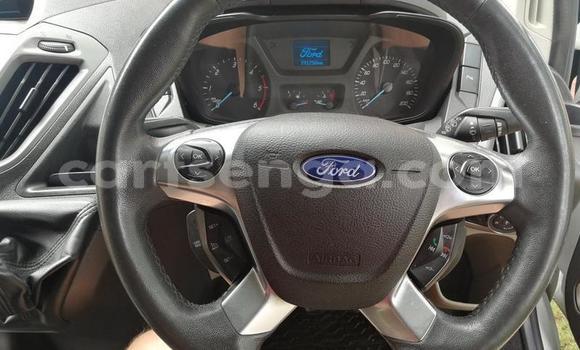 Acheter Occasion Voiture Ford Tourneo Custom Blanc à Ezulwini, Hhohho Acheter Occasion Voiture Ford Tourneo Custom Blanc à Ezulwini, Hhohho