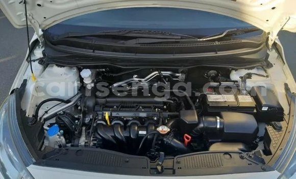 Nunua Ilio tumika Hyundai i20 White Gari ndani ya Ezulwini nchini Hhohho Nunua Ilio tumika Hyundai i20 White Gari ndani ya Ezulwini nchini Hhohho