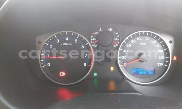 Nunua Ilio tumika Hyundai i20 White Gari ndani ya Ezulwini nchini Hhohho Nunua Ilio tumika Hyundai i20 White Gari ndani ya Ezulwini nchini Hhohho