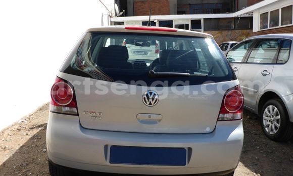 Acheter Occasion Voiture Volkswagen Polo Gris à Hlatikulu, Shiselweni District Acheter Occasion Voiture Volkswagen Polo Gris à Hlatikulu, Shiselweni District