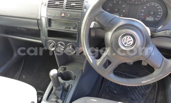 Acheter Occasion Voiture Volkswagen Polo Gris à Hlatikulu, Shiselweni District Acheter Occasion Voiture Volkswagen Polo Gris à Hlatikulu, Shiselweni District