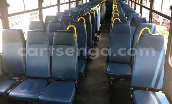 Nunua Ilio tumika Scania R420 White Lori ndani ya Mbabane nchini Manzini Nunua Ilio tumika Scania R420 White Lori ndani ya Mbabane nchini Manzini