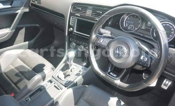 Acheter Occasion Voiture Volkswagen Golf R Bleu à Hluti, Shiselweni District Acheter Occasion Voiture Volkswagen Golf R Bleu à Hluti, Shiselweni District