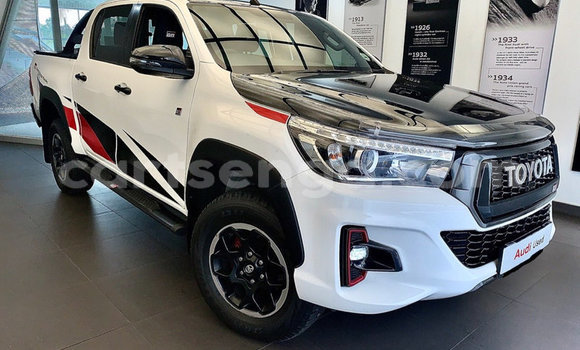 Nunua Ilio tumika Toyota Hilux White Gari ndani ya Bulembu nchini Hhohho Nunua Ilio tumika Toyota Hilux White Gari ndani ya Bulembu nchini Hhohho