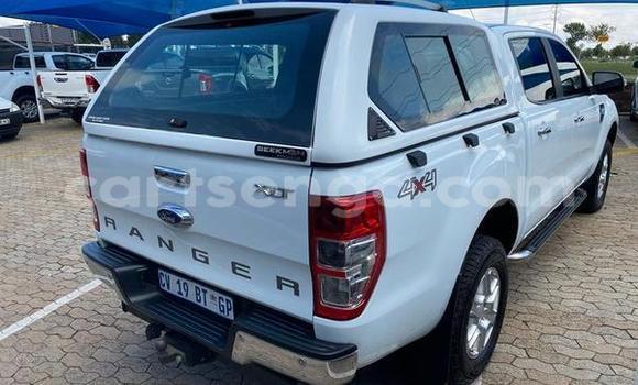 Acheter Occasion Voiture Ford Ranger Blanc à Bhunya, Manzini Acheter Occasion Voiture Ford Ranger Blanc à Bhunya, Manzini