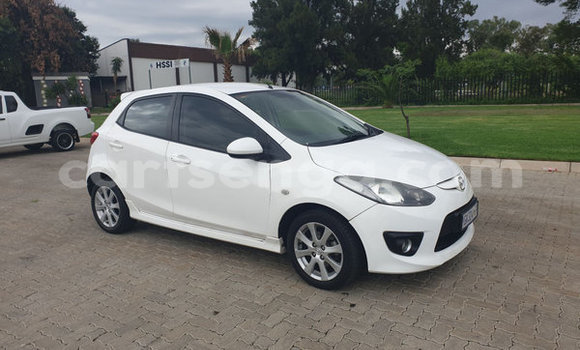 Buy Used Mazda Mazda 2 White Car in Ezulwini in Hhohho Buy Used Mazda Mazda 2 White Car in Ezulwini in Hhohho