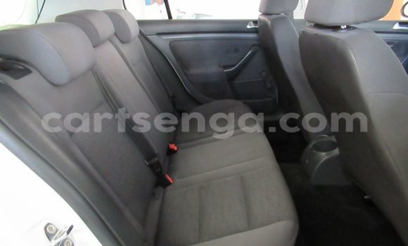 Buy Used Volkswagen Golf Silver Car in Ezulwini in Hhohho Buy Used Volkswagen Golf Silver Car in Ezulwini in Hhohho