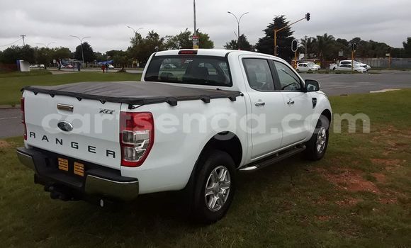 Buy Used Ford Ranger White Car in Hlatikulu in Shiselweni District Buy Used Ford Ranger White Car in Hlatikulu in Shiselweni District
