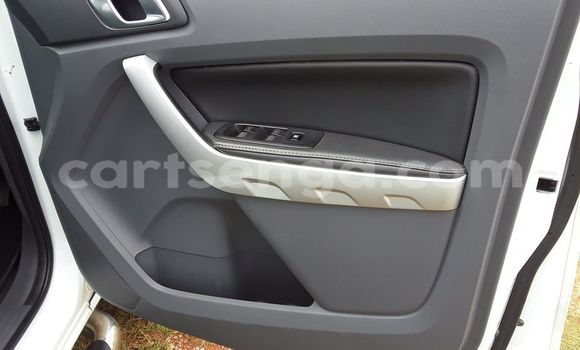 Buy Used Ford Ranger White Car in Hlatikulu in Shiselweni District Buy Used Ford Ranger White Car in Hlatikulu in Shiselweni District