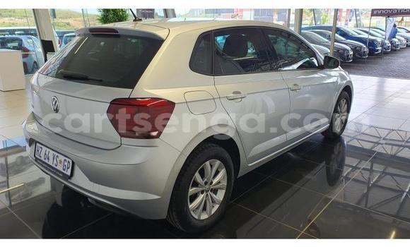 Nunua Ilio tumika Volkswagen Polo Silver Gari ndani ya Manzini nchini Manzini Nunua Ilio tumika Volkswagen Polo Silver Gari ndani ya Manzini nchini Manzini