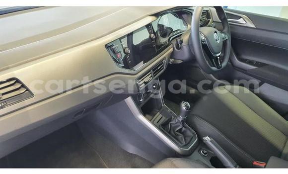 Nunua Ilio tumika Volkswagen Polo Silver Gari ndani ya Manzini nchini Manzini Nunua Ilio tumika Volkswagen Polo Silver Gari ndani ya Manzini nchini Manzini