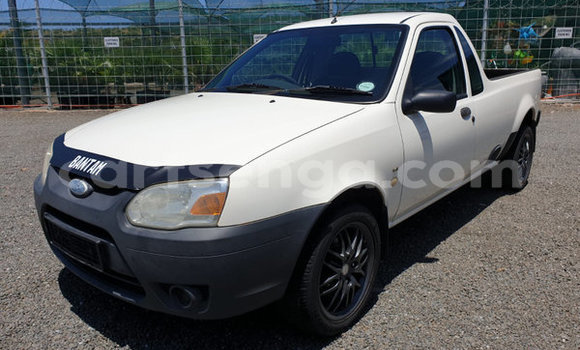 Acheter Occasion Voiture Ford B-MAX Blanc à Ezulwini, Hhohho Acheter Occasion Voiture Ford B-MAX Blanc à Ezulwini, Hhohho