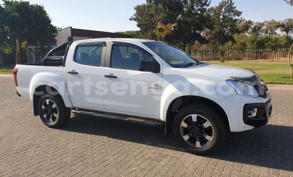 Acheter Occasion Voiture Isuzu KB Blanc à Ezulwini, Hhohho Acheter Occasion Voiture Isuzu KB Blanc à Ezulwini, Hhohho