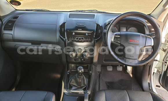 Acheter Occasion Voiture Isuzu KB Blanc à Ezulwini, Hhohho Acheter Occasion Voiture Isuzu KB Blanc à Ezulwini, Hhohho
