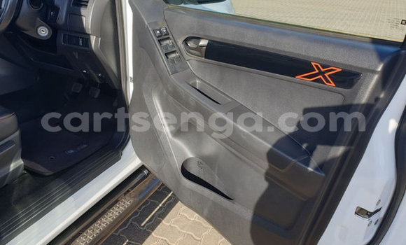 Acheter Occasion Voiture Isuzu KB Blanc à Ezulwini, Hhohho Acheter Occasion Voiture Isuzu KB Blanc à Ezulwini, Hhohho