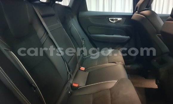 Nunua Ilio tumika Volvo XC60 Blue Gari ndani ya Big Bend nchini Lubombo Nunua Ilio tumika Volvo XC60 Blue Gari ndani ya Big Bend nchini Lubombo