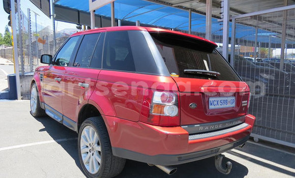 Nunua Ilio tumika Land Rover Range Rover Red Gari ndani ya Big Bend nchini Lubombo Nunua Ilio tumika Land Rover Range Rover Red Gari ndani ya Big Bend nchini Lubombo