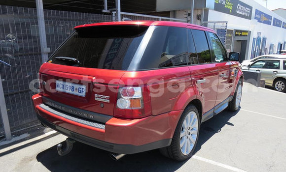 Nunua Ilio tumika Land Rover Range Rover Red Gari ndani ya Big Bend nchini Lubombo Nunua Ilio tumika Land Rover Range Rover Red Gari ndani ya Big Bend nchini Lubombo