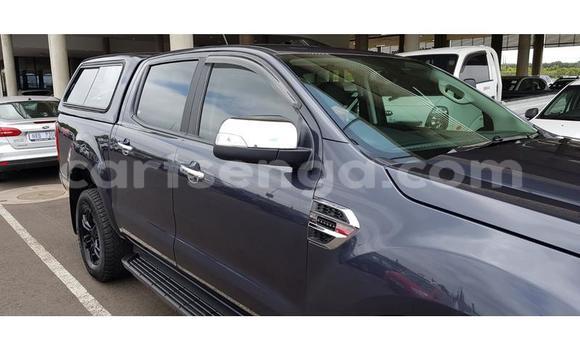 Nunua Ilio tumika Ford Ranger Silver Gari ndani ya Ezulwini nchini Hhohho Nunua Ilio tumika Ford Ranger Silver Gari ndani ya Ezulwini nchini Hhohho