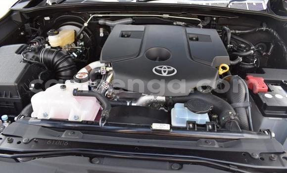 Buy Used Toyota Hilux Black Car in Hlatikulu in Shiselweni District Buy Used Toyota Hilux Black Car in Hlatikulu in Shiselweni District